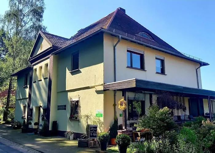 Schoene Im Naturidyll